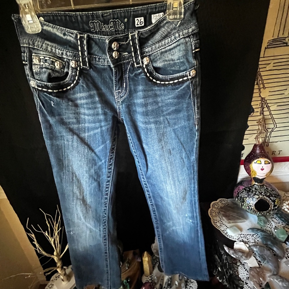 Miss Me Distressed Blue Jeans 27.5 in inseam